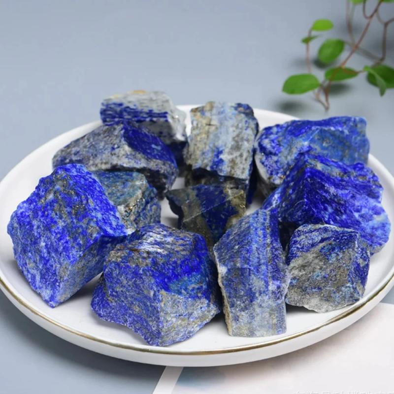 Lapis Lazuli Kristalleri ve Kuvars Cevheri: Doğal Şifa ve Meditasyon Seti