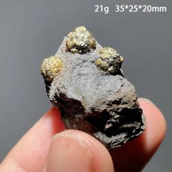 Pyrite du Guangxi : Spécimens de cristaux décoratifs et pour la guérison Reiki