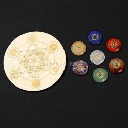 Ensemble de 7 pierres de guérison des chakras avec symboles Reiki et plaque en bois
