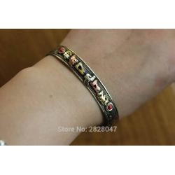 Tibetisches Om Mani Padme Hum Kupfer-Messing-Armband