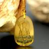 Handgeschnitzter buddhistischer Guan-Yin-Kristallanhänger – Glück & Schutz