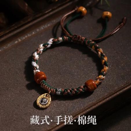 Bracciale tibetano con nodo portafortuna | Fatto a mano con ciondolo in argento