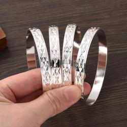 Silberplattierte Armreifen | Elegante & klassische Designs