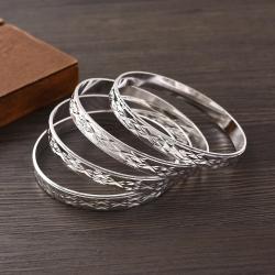 Silberplattierte Armreifen | Elegante & klassische Designs