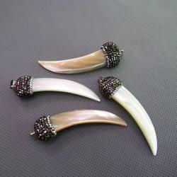 Halskette mit Anhänger aus weißem Muschelhorn für Damen | Versilbert