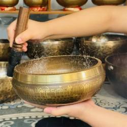 Tibet Şarkı Kaseleri Seti: Meditasyon İçin El Yapımı ve Oymalı