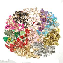 Breloques en alliage tibétain : à combiner pour bracelets et colliers