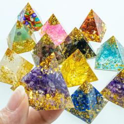 Piramide curativa in ametista e quarzo: meditazione Reiki, generatore di energia