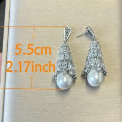 Kadınlar için Şık Gümüş Barok Kristal ve İnci Küpeler