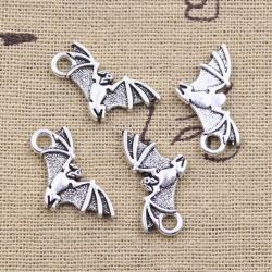 Ciondoli a forma di pipistrello di Halloween - 15 pezzi in argento antico per gioielli fai da te