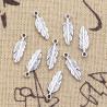 Breloques en argent antique en forme de plume et de feuille (lot de 50) pour la création de bijoux.