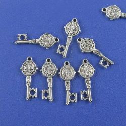 Breloques Saint Benoît en argent tibétain (30 pièces) - Création de bijoux