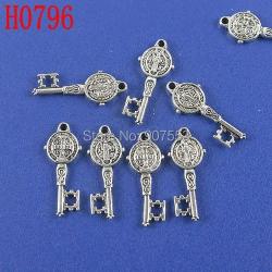 Breloques Saint Benoît en argent tibétain (30 pièces) - Création de bijoux
