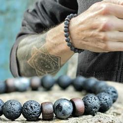Bracelet pour homme en perles de pierre volcanique et de bois | Style tibétain fait main