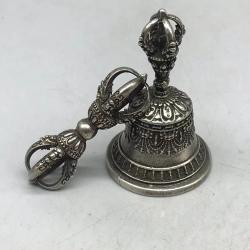 Cloche Vajra tibétaine - Dorje cérémoniel pour les rituels et la méditation