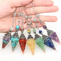 Pendule de cristal Reiki pour la divination et la guidance spirituelle