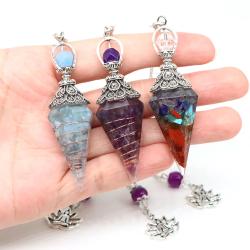 Pendule de cristal Reiki pour la divination et la guidance spirituelle