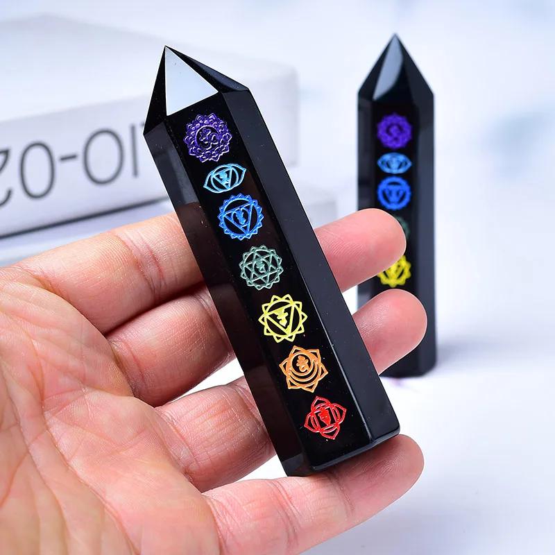 Tour de cristal des 7 chakras : Décoration intérieure et harmonie énergétique
