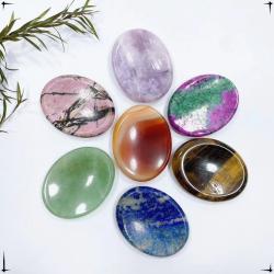 Pierres de quartz ovales anti-stress : Guérison des chakras et méditation