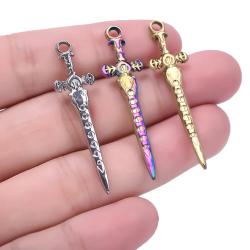 Pendentifs en acier inoxydable doré : Colliers croix et épée à faire soi-même