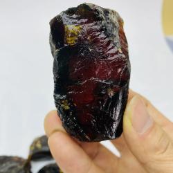 Burma Kan Kehribarı: Çakra ve Wicca için Ham Doğal Kristaller