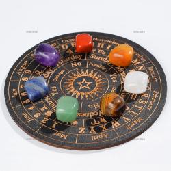 Ensemble de cristaux des 7 chakras et planche divinatoire - Guérison spirituelle et méditation...
