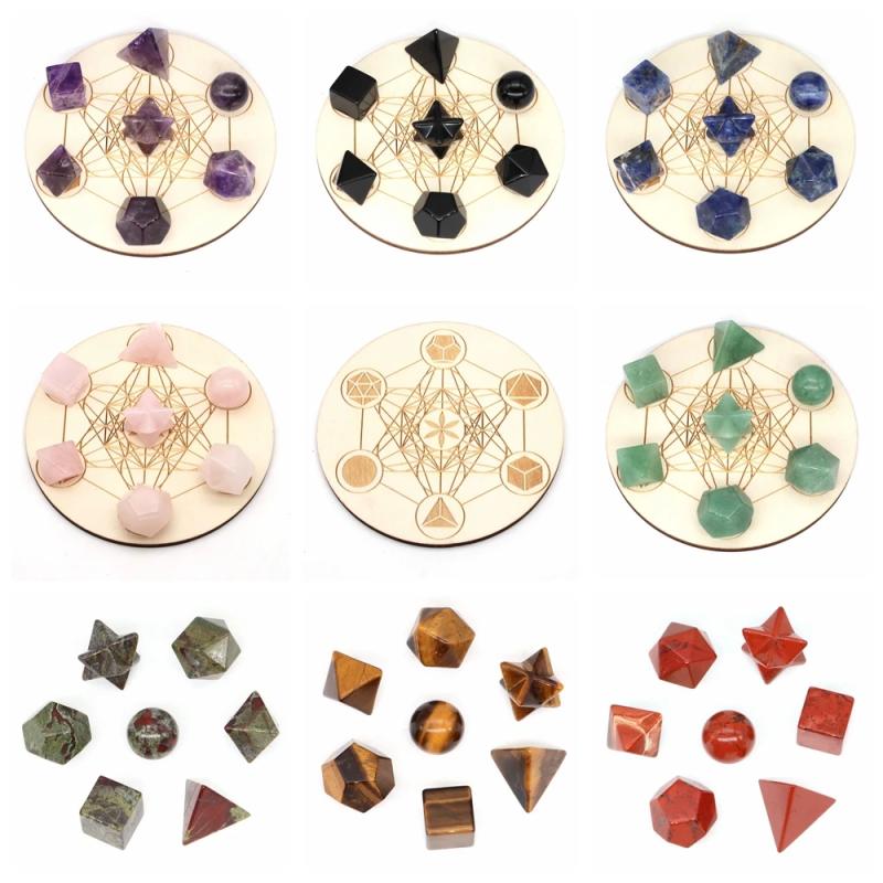 Coffret de cristaux Reiki : 7 pierres géométriques pour l’équilibrage des chakras et la décoration