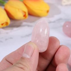 Pierre roulée de quartz rose : Guérison des chakras et méditation