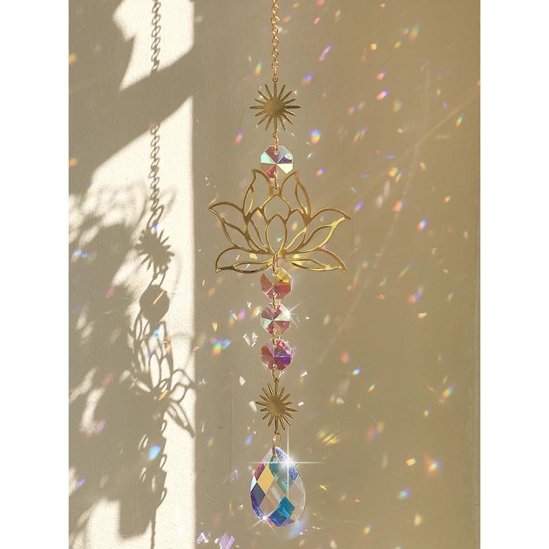 Attrape-soleil Rose de Cristal : Motif prisme arc-en-ciel et lotus pour la maison