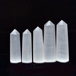 Piliers de sélénite en pointe : Décoration énergétique en cristal naturel