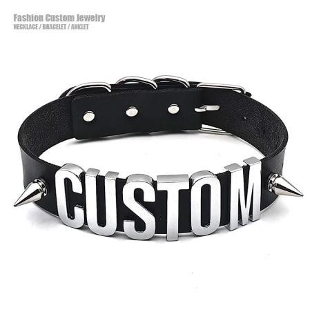 Collana girocollo in pelle con borchie punk personalizzata