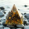 Piramide di cristallo per l'equilibrio dei chakra e il potenziamento dei sogni