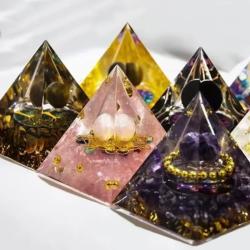 Orgonit-Pyramide: Natürlicher Kristallenergiegenerator & Dekoration