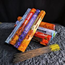 Bâtonnets d'encens de sauge blanche pour la méditation et la relaxation