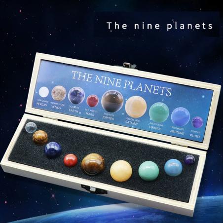 Sfera di cristallo con 9 pianeti: decorazione del sistema solare ed energia curativa