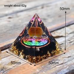 Pyramide d'orgonite en cristal naturel pour le Reiki et les soins énergétiques
