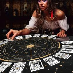 Tarot Okuma Örtüsü: Kehanet ve Astroloji İçin 12 Takımyıldız Dizilimi