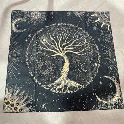 Astroloji Duvar Halısı: Zodyak Çarkı, Sunak Örtüsü ve Tarot Masa Örtüsü