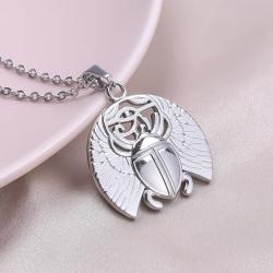 Collana con ciondolo a forma di occhio di Horus - Gioielli dell'antico Egitto