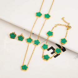 Minimalist Stainless Steel Flower Jewelry Set | Pendant & Earrings