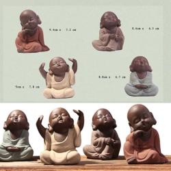 Kleine Buddha-Statue eines Mönchs: Keramik-Sandkunst-Dekor