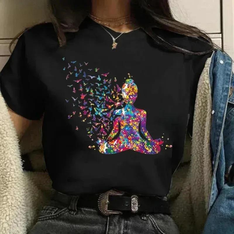 Çakra Sembolü ve Yoga Tasarımlı Suluboya Desenli Kadın Tişörtü