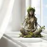 Böhmische Göttinnenstatue: Verspielte Figur für Meditation und Dekoration