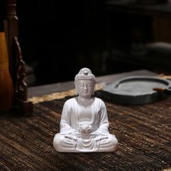 Buddha-Statue aus Kunstharz: Meditationsdekoration & Tischdekoration