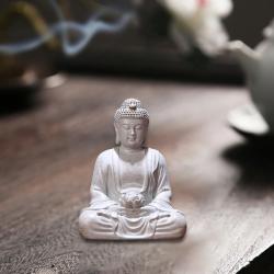 Buddha-Statue aus Kunstharz: Meditationsdekoration & Tischdekoration