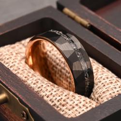 Anello da uomo in meteorite di carburo di tungsteno - Elegante e resistente