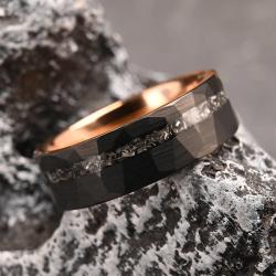 Anello da uomo in meteorite di carburo di tungsteno - Elegante e resistente