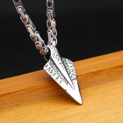 Collana con testa di lancia vichinga | Ciondolo con runa norrena | Uomo e donna