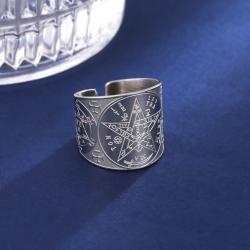 Bague amulette en acier inoxydable : tétragramme et pentagramme