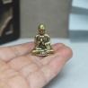 Miniatur-Buddha-Mönch-Figur aus Messing – Dekoration im authentischen Stil